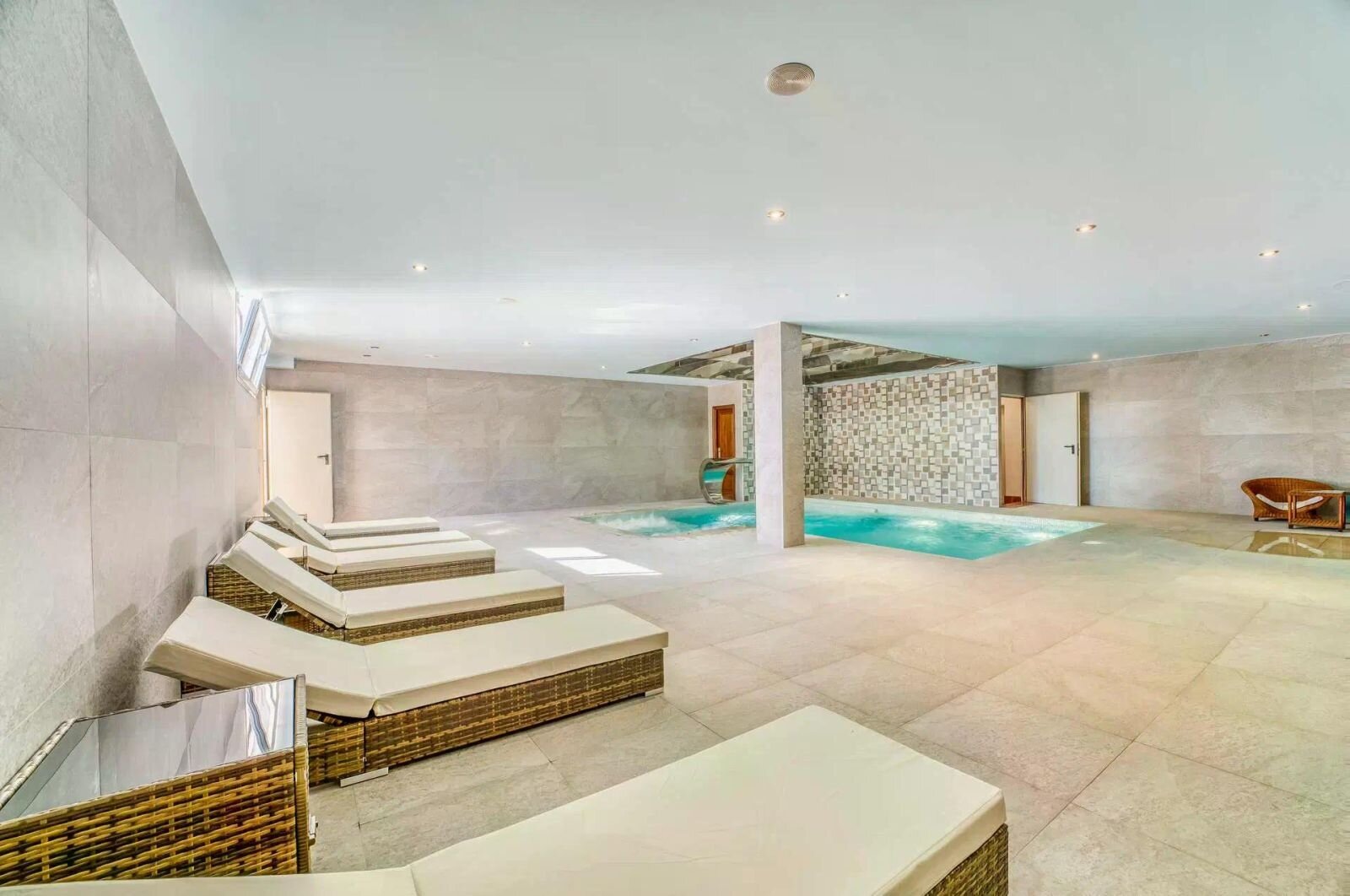 Hermosa villa en venta