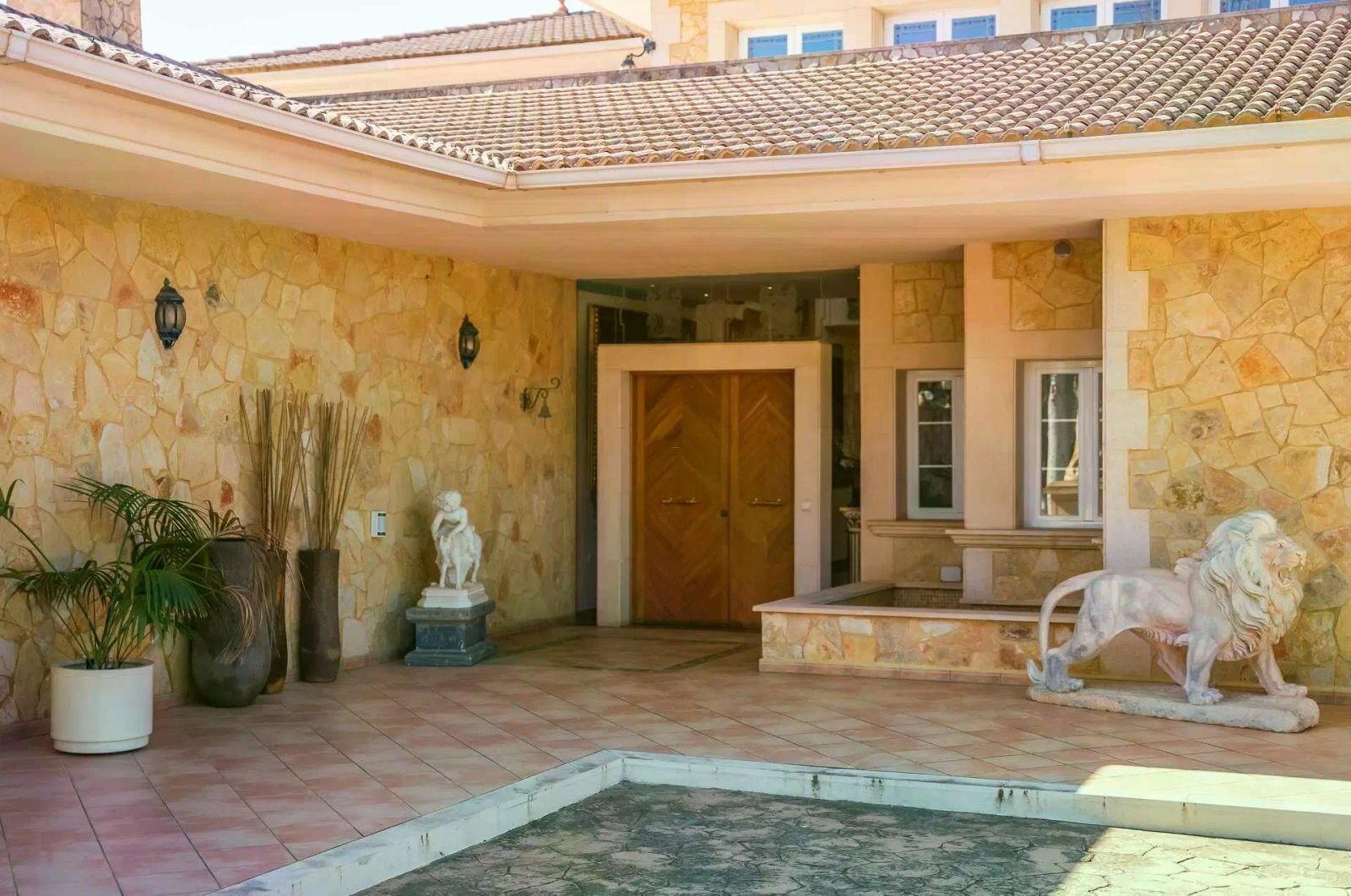 Hermosa villa en venta